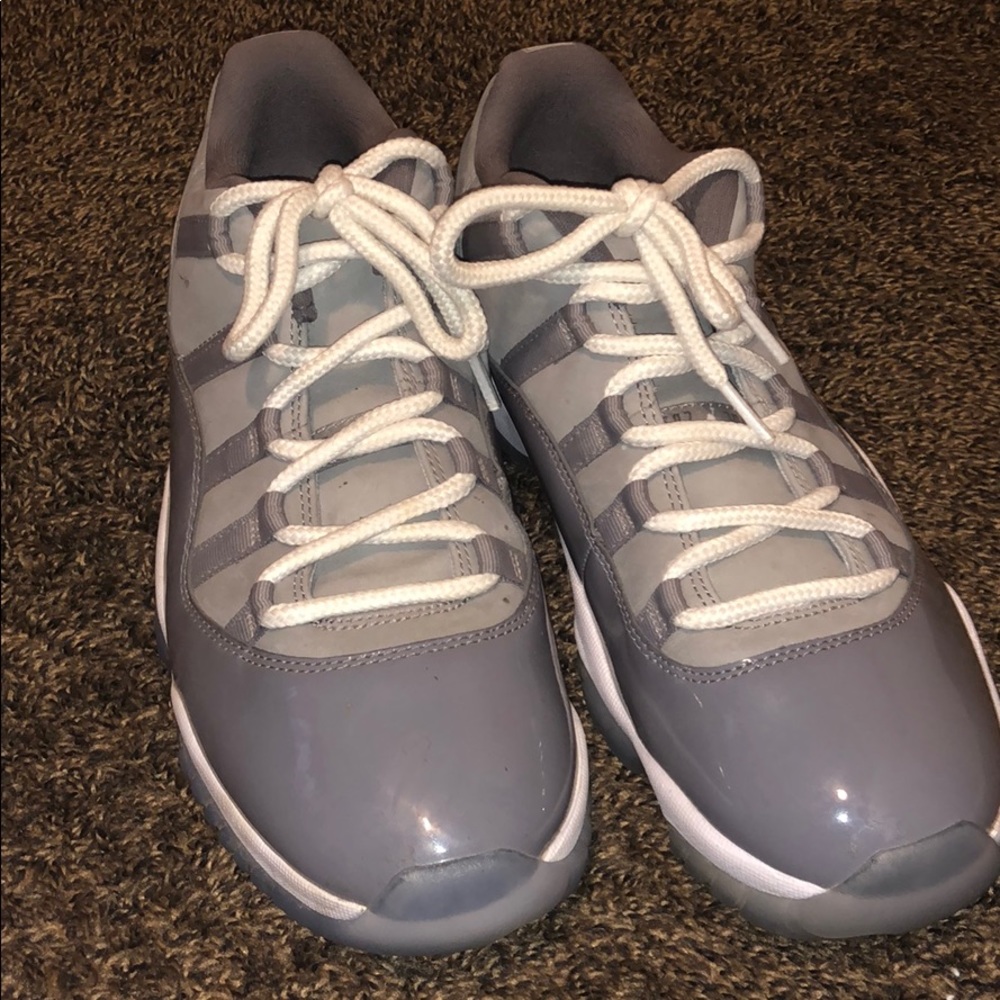 jordan 11 lows grey